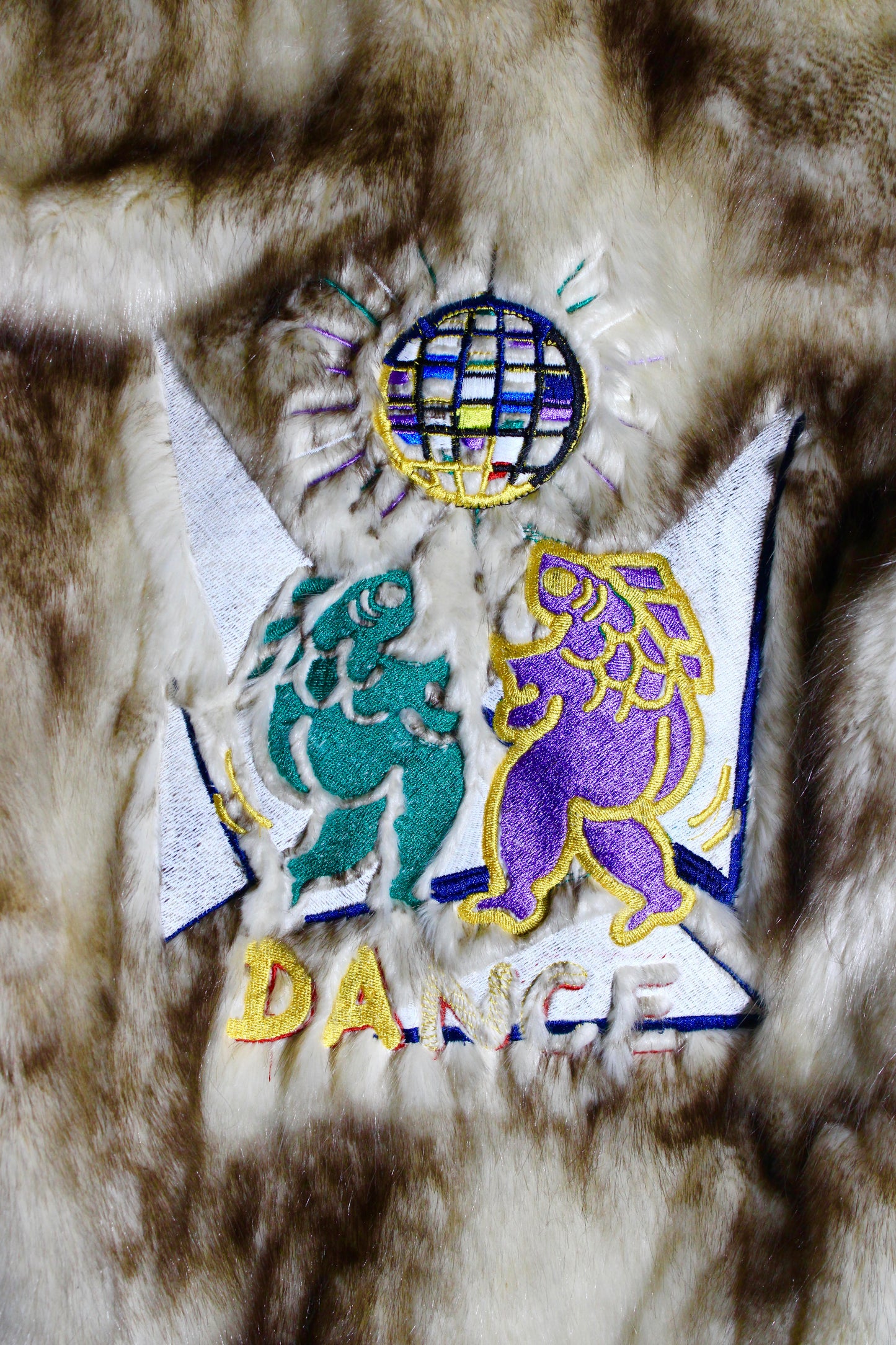 DANCE FUR